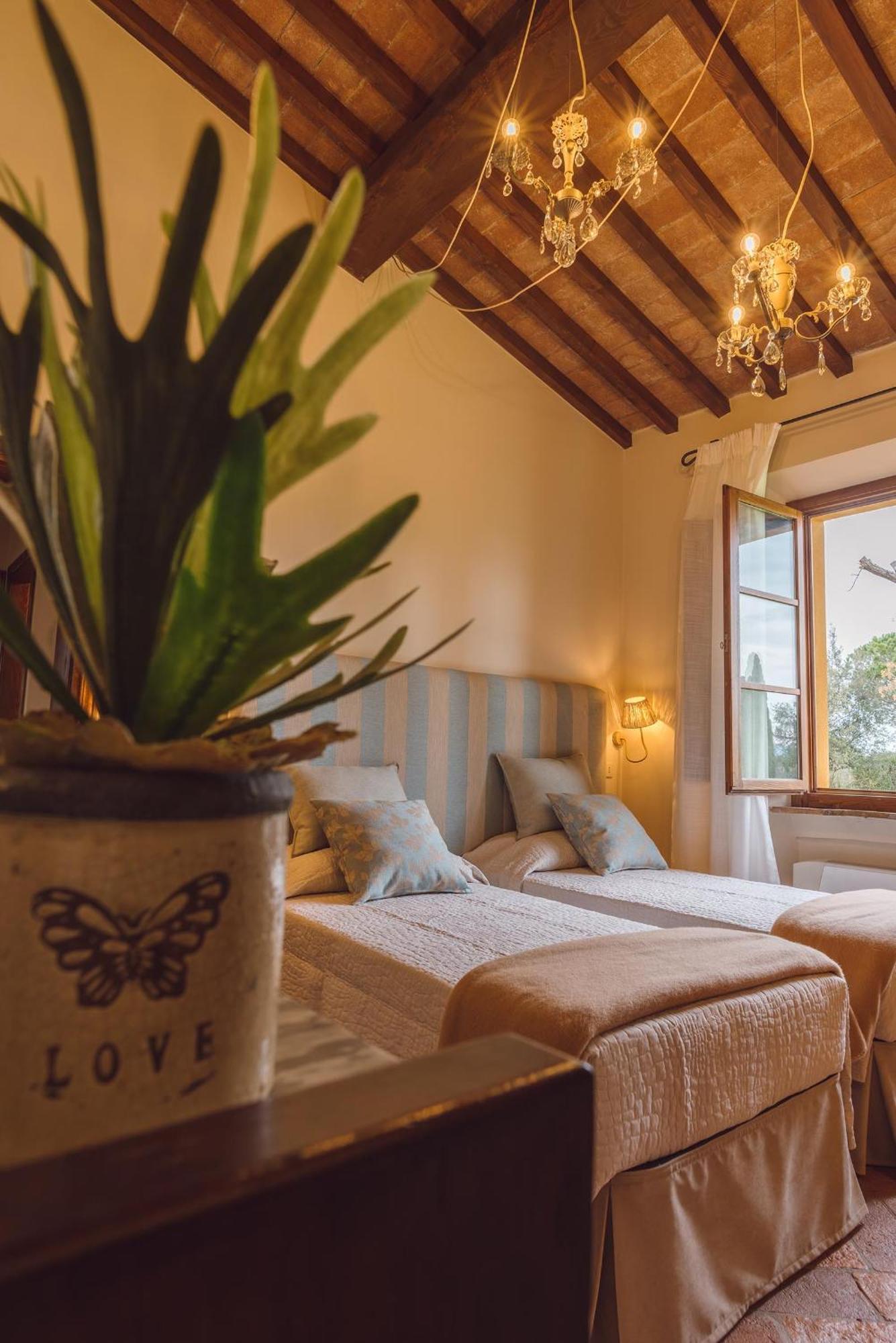 Villa Aia Vecchia Бибона Екстериор снимка