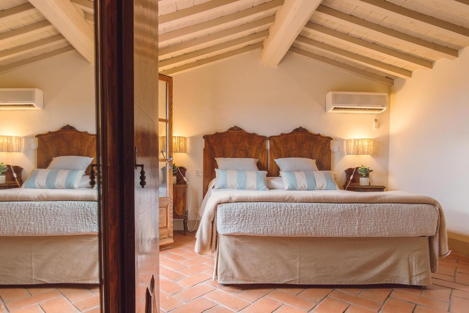 Villa Aia Vecchia Бибона Екстериор снимка